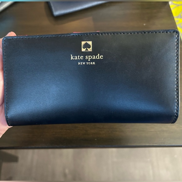 Kate Spade Black and Hot Pink Wallet - Picture 1 of 3